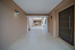 Image 3 - 921087