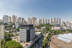 Image 18 - 921093