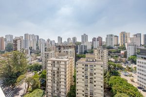 Image 17 - 921093