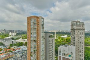 Image 23 - 921097