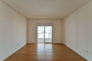 Image 34 - 921097