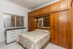 Image 9 - 921100