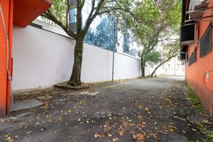 Image 1 - 921134
