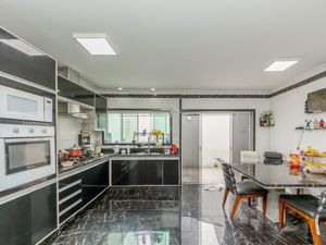 Image 19 - 921146