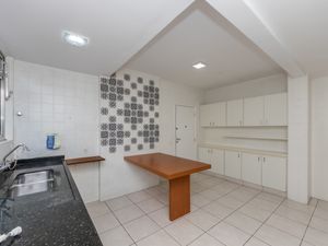Image 30 - 921147