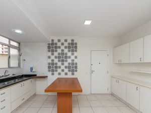 Image 31 - 921147