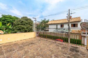 Image 8 - 921152