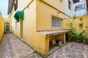 Image 7 - 921152
