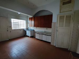 Image 31 - 921179