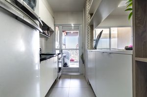 Image 19 - 921211