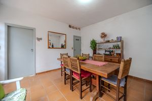 Image 30 - 921235
