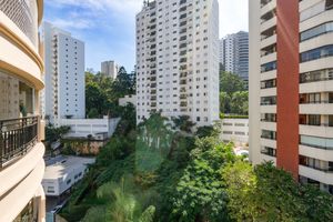 Image 14 - 921246