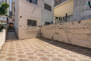 Image 6 - 921252