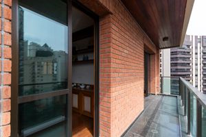 Image 3 - 921290