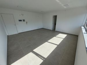 Image 4 - 921292