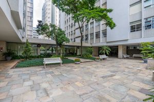 Image 42 - 921305