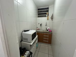 Image 12 - 921308