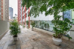 Image 35 - 921311