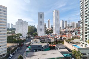 Image 13 - 921313