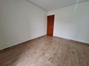 Image 19 - 921314