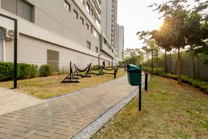 Image 39 - 921329
