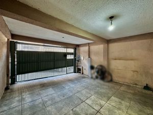 Image 3 - 921330