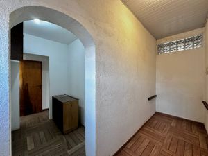Image 48 - 921330