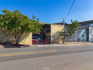 Image 17 - 921362