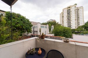 Image 70 - 921365