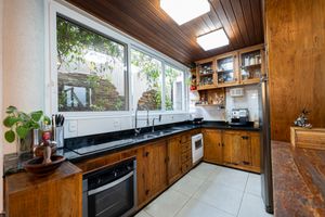 Image 14 - 921365