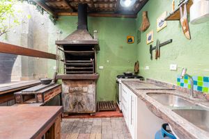 Image 33 - 921365