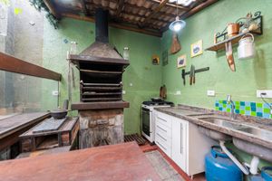Image 31 - 921365