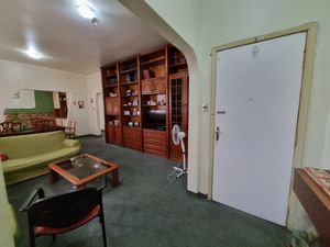 Image 11 - 921372