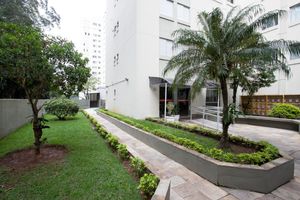 Image 37 - 921374