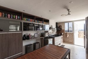 Image 18 - 921386