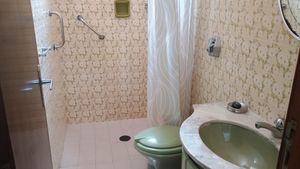 Image 19 - 921387