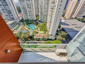 Image 10 - 921389