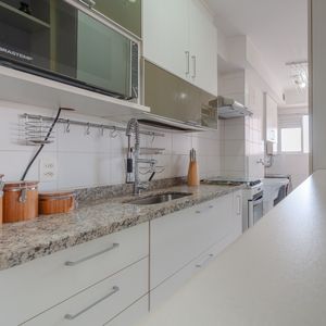 Image 35 - 921392
