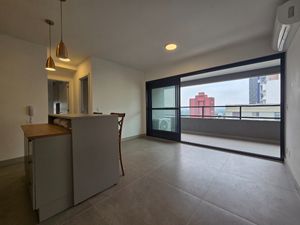 Image 2 - 921395