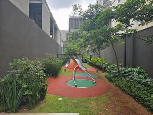 Image 33 - 921395