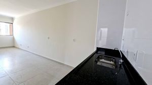 Image 31 - 921398
