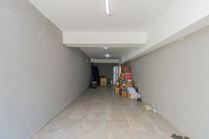 Image 30 - 921404