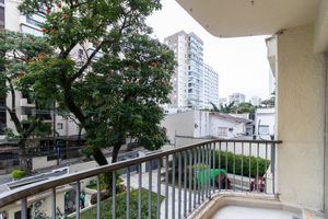 Image 7 - 921407