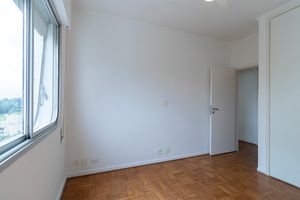 Image 11 - 921413