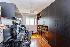 Image 32 - 921415