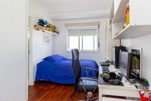 Image 39 - 921415