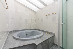 Image 34 - 921418