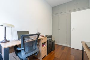 Image 32 - 921434