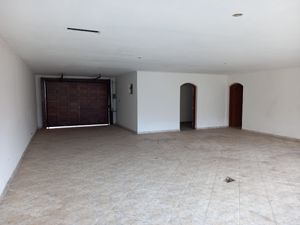 Image 32 - 921436