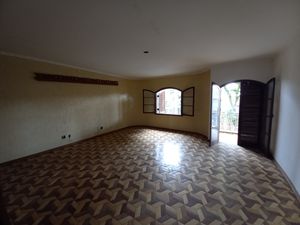 Image 9 - 921436